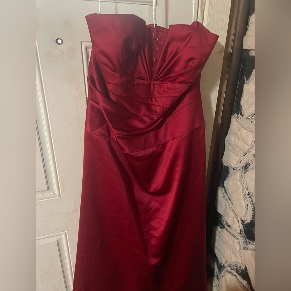 Woman’s formal dress size 10.